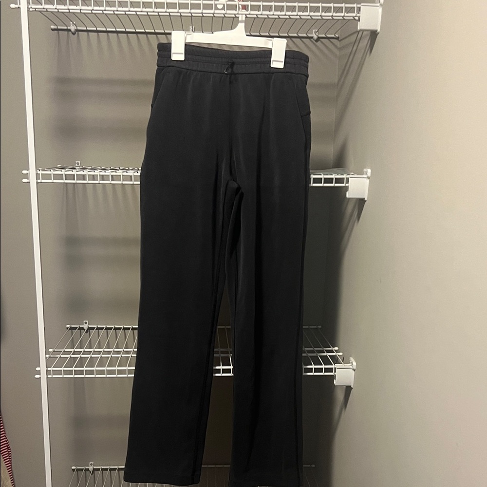Lululemon Black Softstreme Pant - Size 4